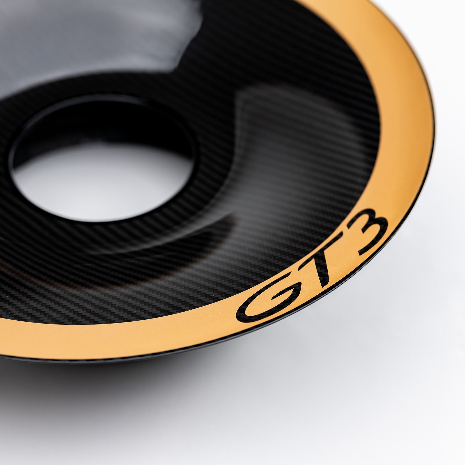 CARBON FIBER AERO DISCS for Porsche 911 GT3 (991.2) - ALU wheels - Gold Leaf Performance designs premium performance components for high-end vehicles. With expertise in advanced materials and motorsports engineering, we craft aerodynamically optimized parts that enhance both performance and aesthetics. Every product is meticulously crafted to ensure a perfect OEM+ fit and an exceptional driving experience.