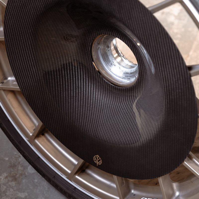 CARBON FIBER AERO DISCS for Porsche 911 GT3 RS (992.1) - ALU wheels - Gold Leaf Performance designs premium performance components for high-end vehicles. With expertise in advanced materials and motorsports engineering, we craft aerodynamically optimized parts that enhance both performance and aesthetics. Every product is meticulously crafted to ensure a perfect OEM+ fit and an exceptional driving experience.