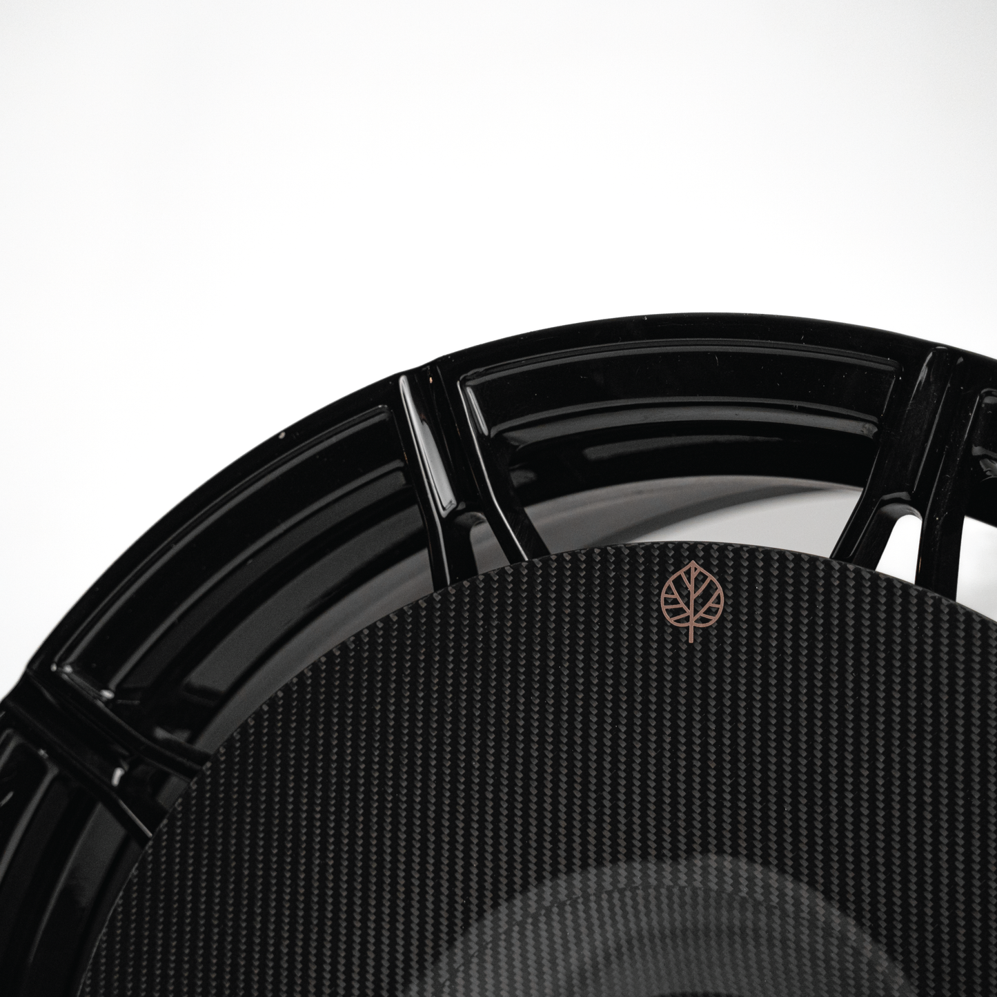 CARBON FIBER AERO DISCS [EVO] for BMW M3 & M4 (G80, G81, G82, G83) - Style 826 M wheels