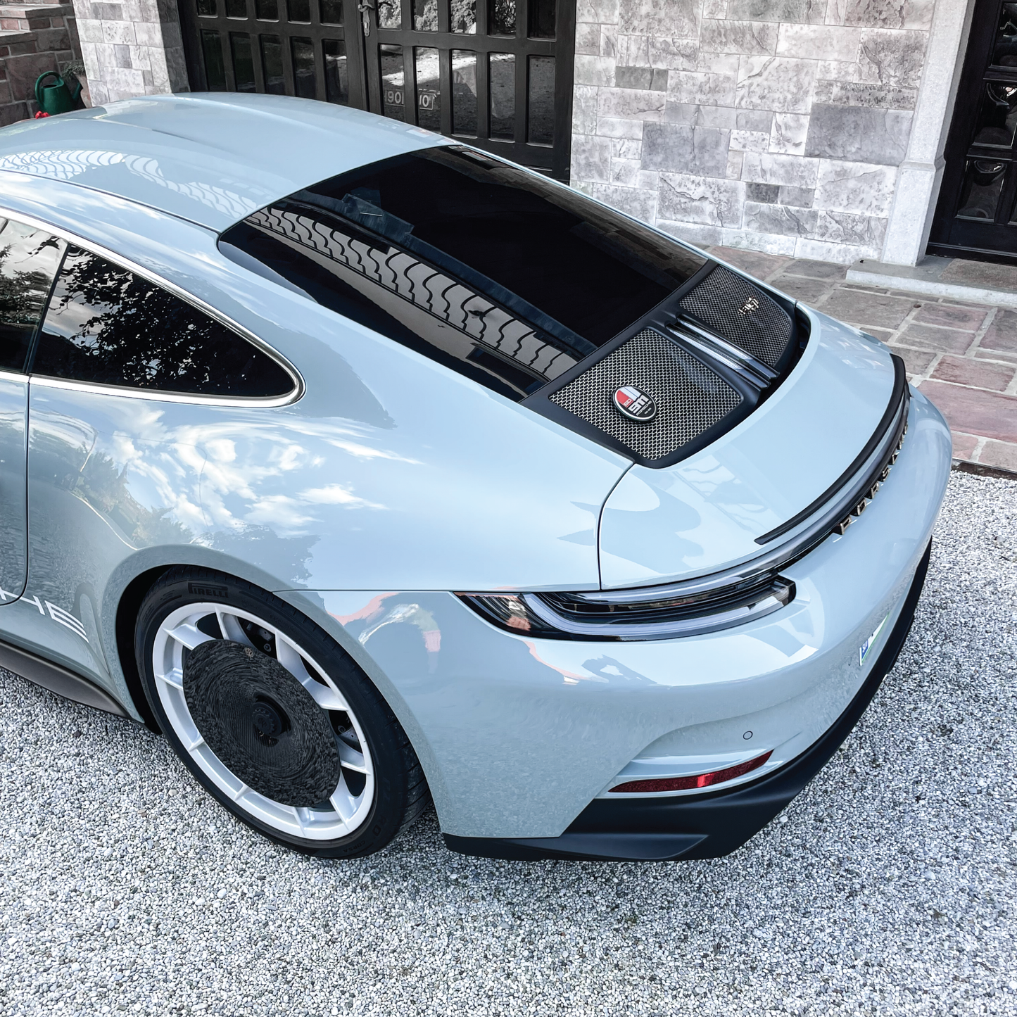 CARBON FIBER AERO DISCS [EVO] for Porsche 911 ST (992.1) - MAG wheels