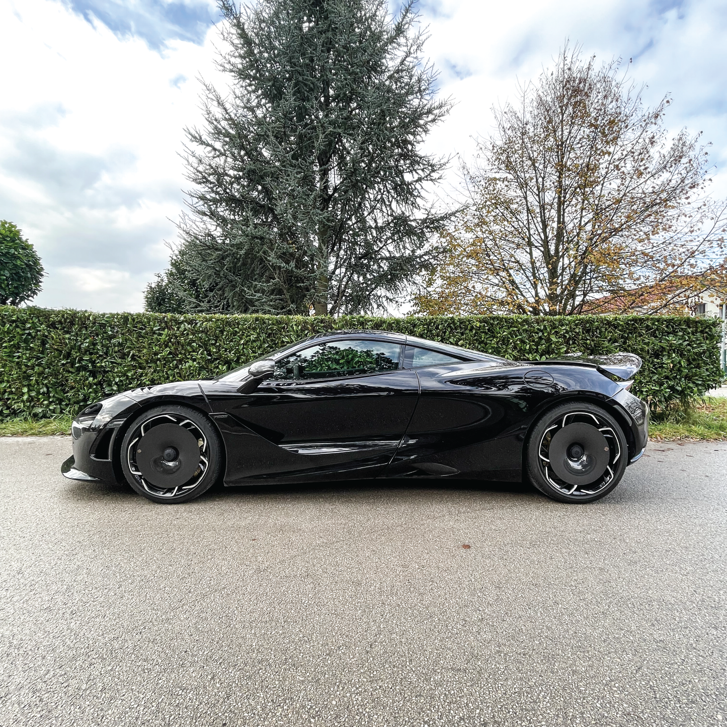 CARBON FIBER AERO DISCS [EVO] for McLaren 750s - Rear wheels