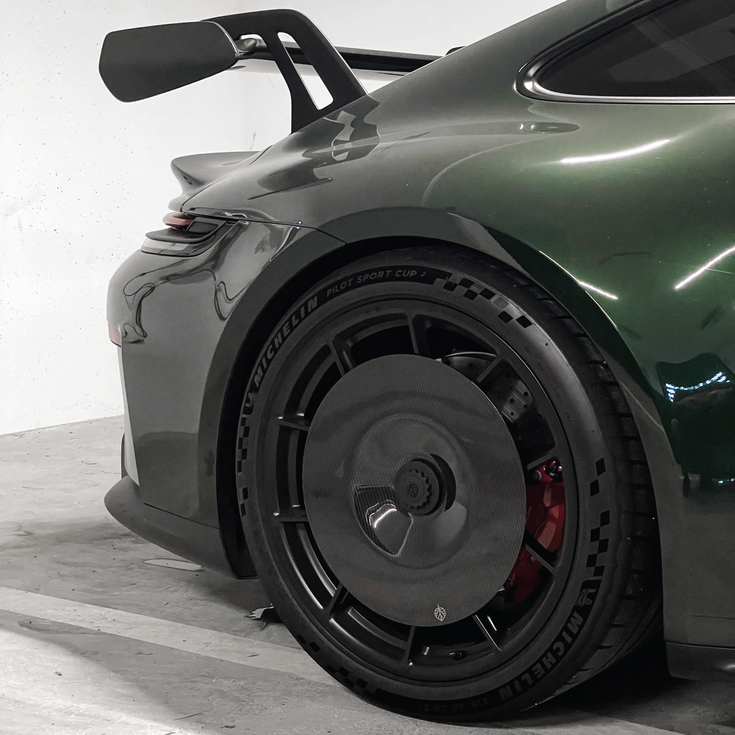 CARBON FIBER AERO DISCS [EVO] for Porsche 911 GT3 (992.2) - ALU wheels