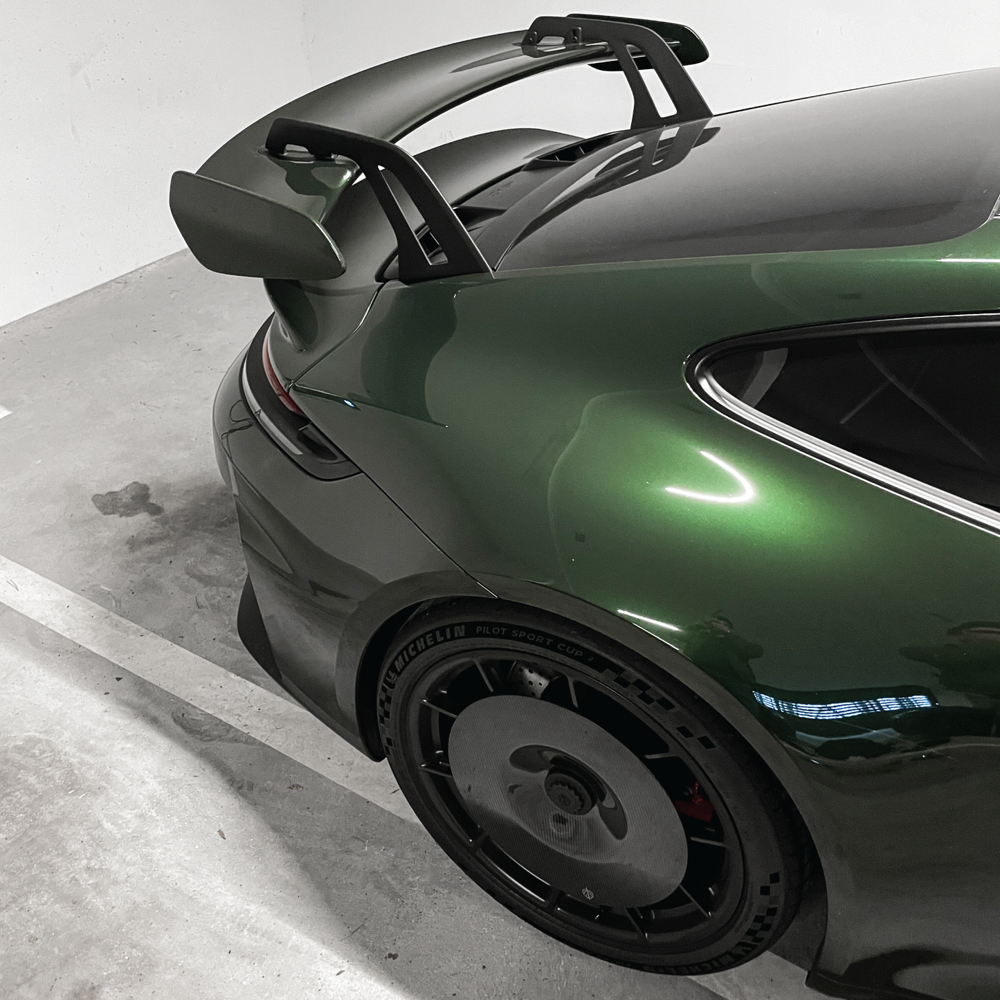 CARBON FIBER AERO DISCS [EVO] for Porsche 911 GT3 (992.2) - ALU wheels