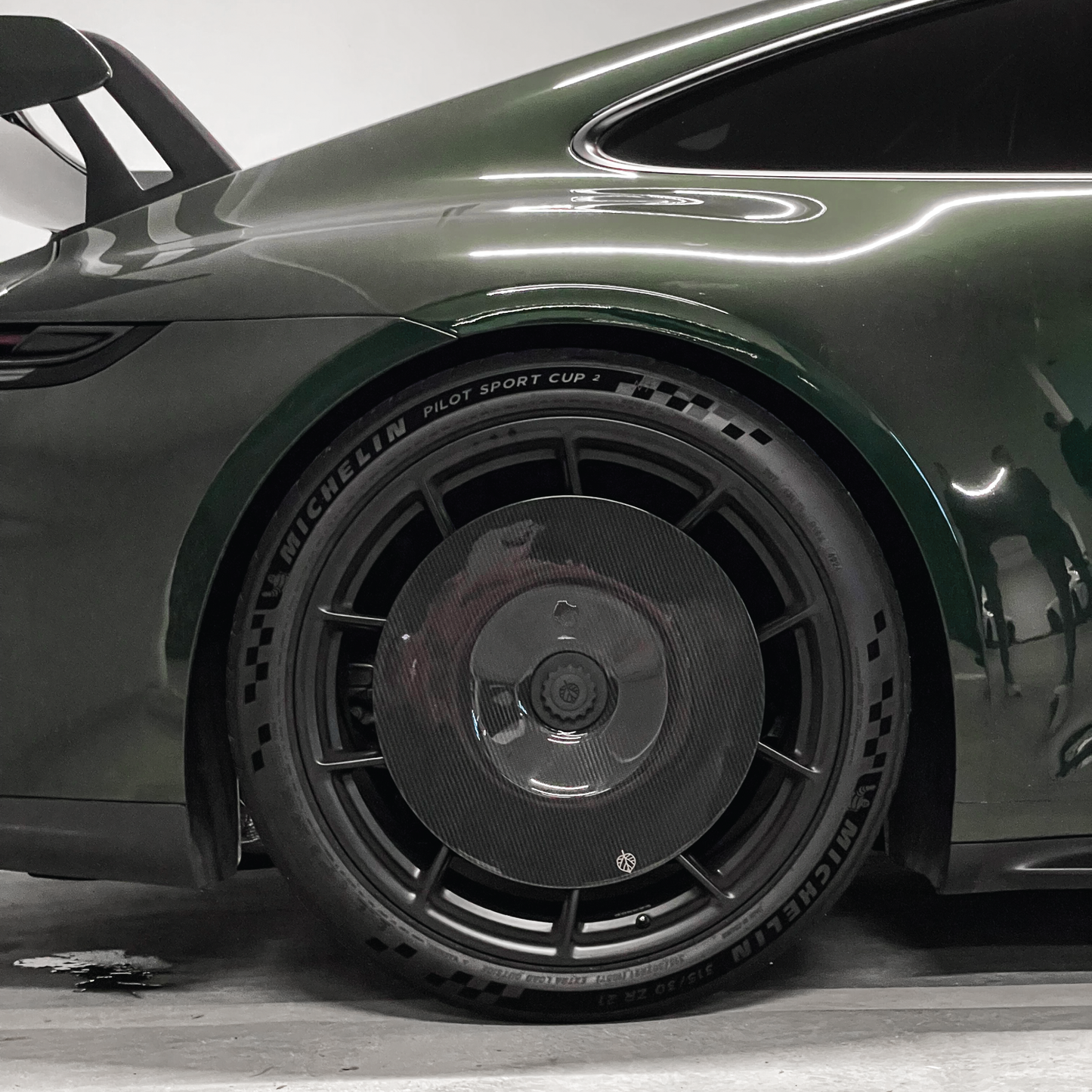 CARBON FIBER AERO DISCS [EVO] for Porsche 911 GT3 (992.2) - ALU wheels