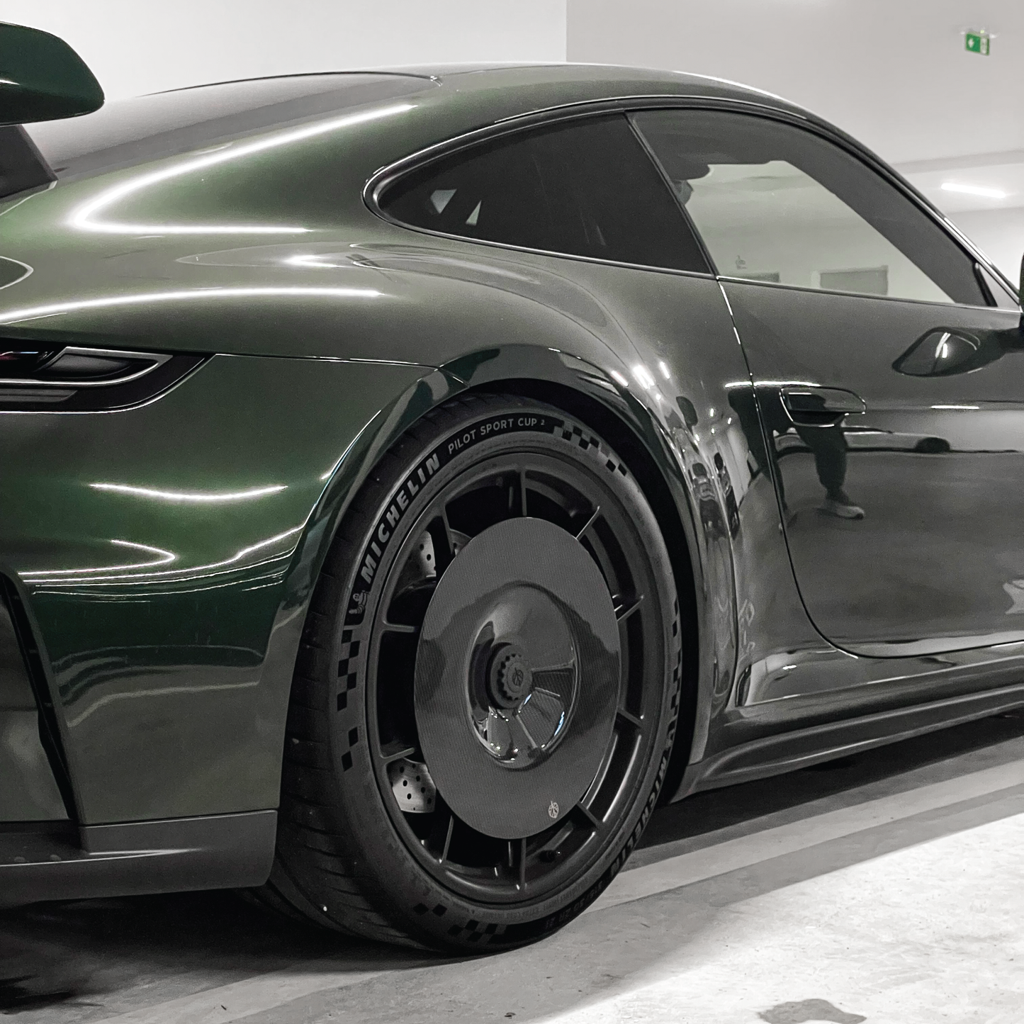 CARBON FIBER AERO DISCS [EVO] for Porsche 911 GT3 (992.2) - ALU wheels